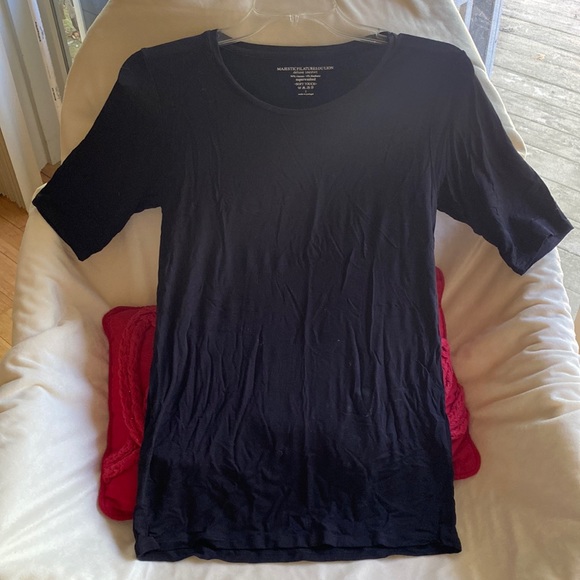 Majestic Filatures DeLuxe Longer Sleeve Black Stretch Tee NeverUsed